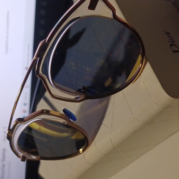 Dior SoReal sunglasses Gold Frame Gold mirrored lens Brand New with boxes - Picture 2 of 8